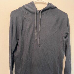under armour black thermal hooded tee